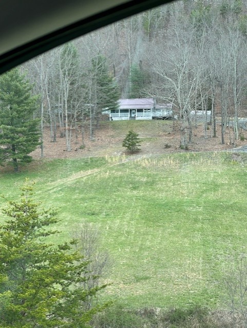 440 Shadow Lane